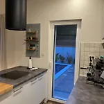 Zen House ヴィラ *