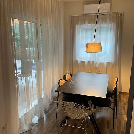 Vila Zen House Zrnovnica